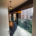 Ultra Lux Flat-great Locationb1 *