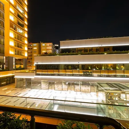 Ultra Lux Flat-great Locationb1