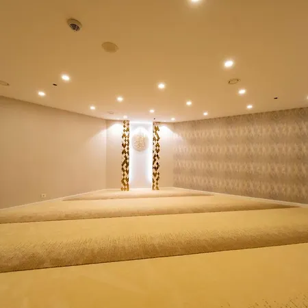 Ultra Lux Flat-great Locationb1 شقة