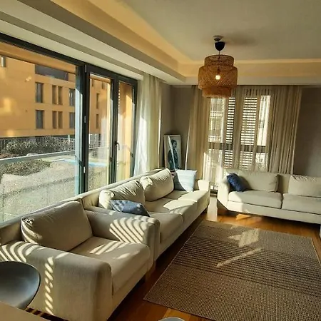 Ultra Lux Flat-great Locationb1 Appartement *