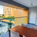 Ultra Lux Flat-great Locationb1 Appartement *